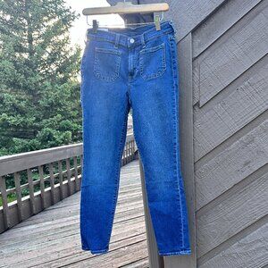 EUC GAP True Skinny Mid-Rise Ankle Jeans